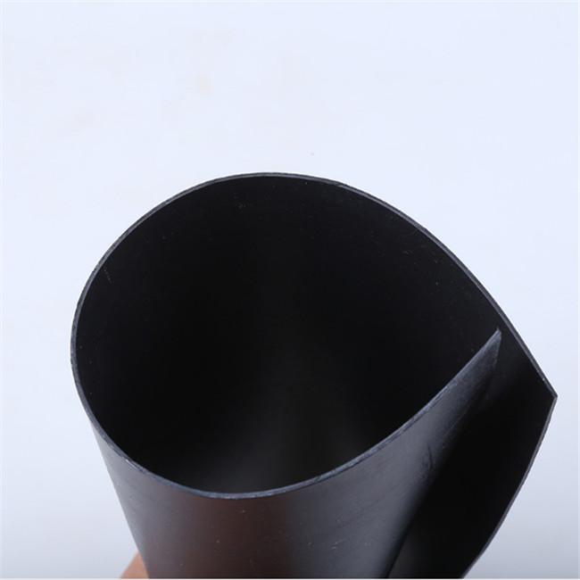 最新HDPE土工膜.jpg 最新HDPE土工膜.jpg